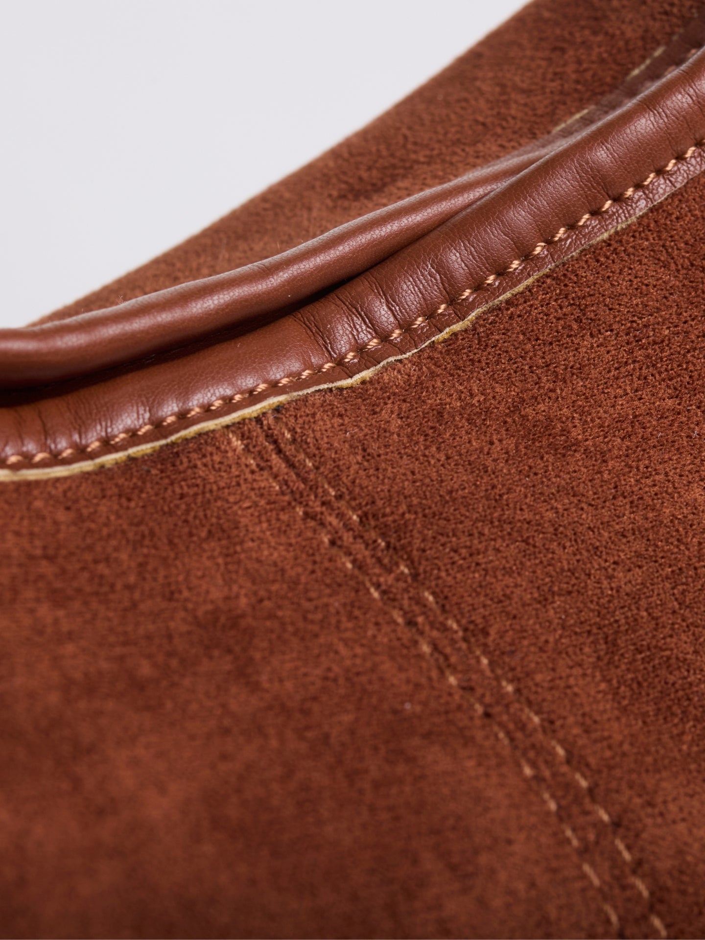 Suede Daily Ledertasche