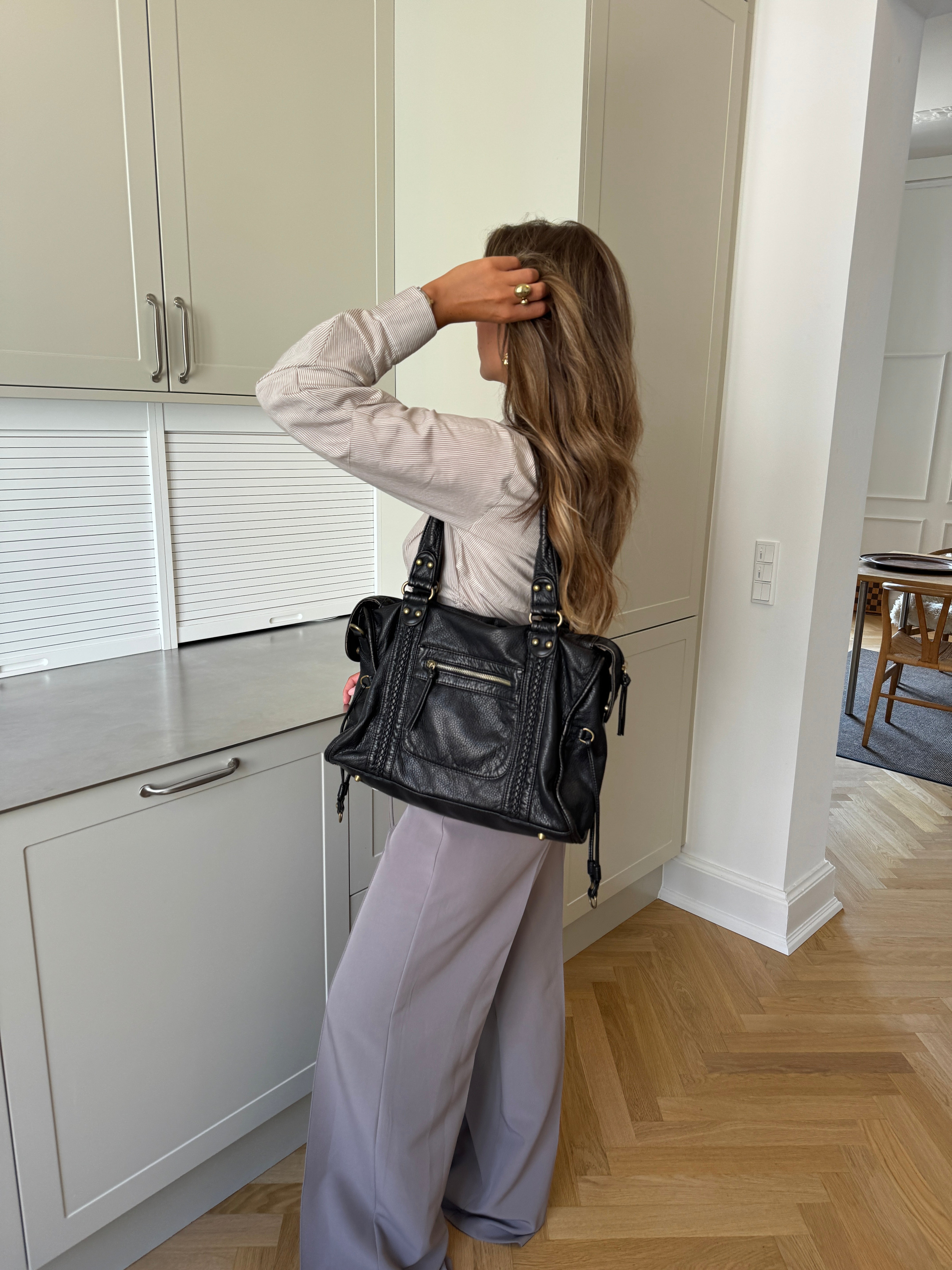 Saga Tasche Schwarz